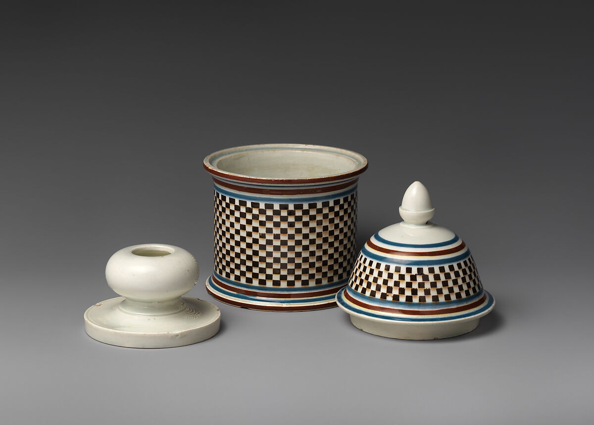 Humidor with cover and tamper, Pottery, British
