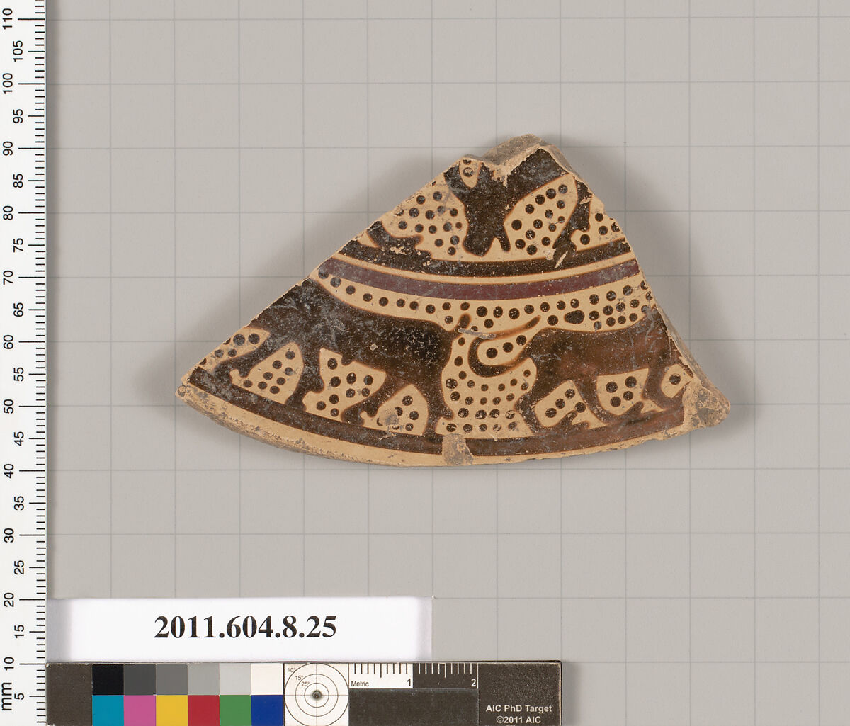 Terracotta fragment of a lid, Terracotta, Etruscan, Etrusco-Corinthian 