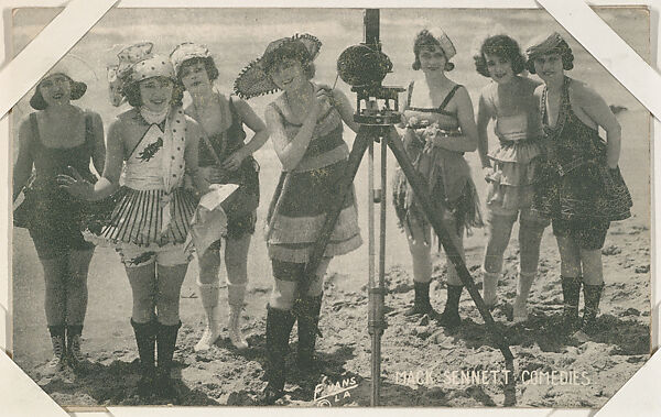 Bathing beauties posed with movie camera from Mack Sennett Comedies Arcade series (W423), Commercial photolithograph 