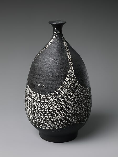 Vase, Kondō Yutaka (Japanese, 1932–1983), Stoneware with stamped design and black glaze, Japan