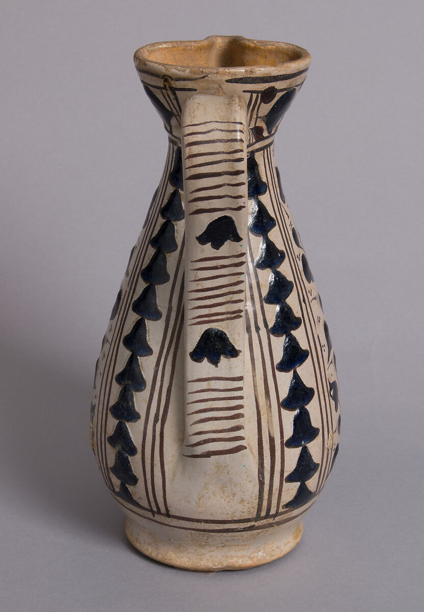 Jug with Finely-Dressed Woman, Tin-glazed earthenware, Central Italian