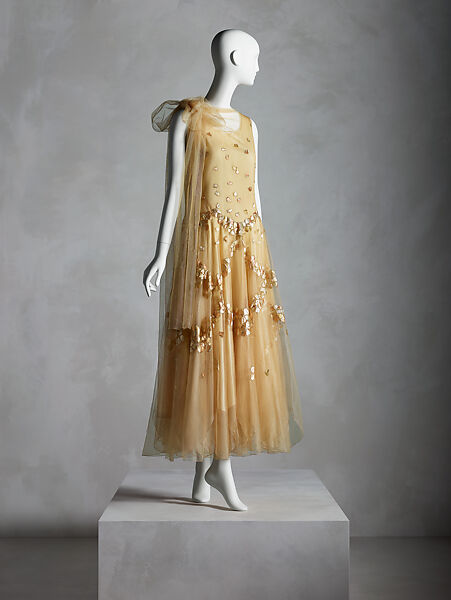 Evening dress, Madeleine Vionnet (French, Chilleurs-aux-Bois 1876–1975 Paris), silk, rayon, French