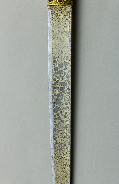 Imperial Lapis Lazuli and Jade-Hilted Knife with Sheath, Steel, gold, silver, lapis lazuli, jade, coral, enamel, Chinese