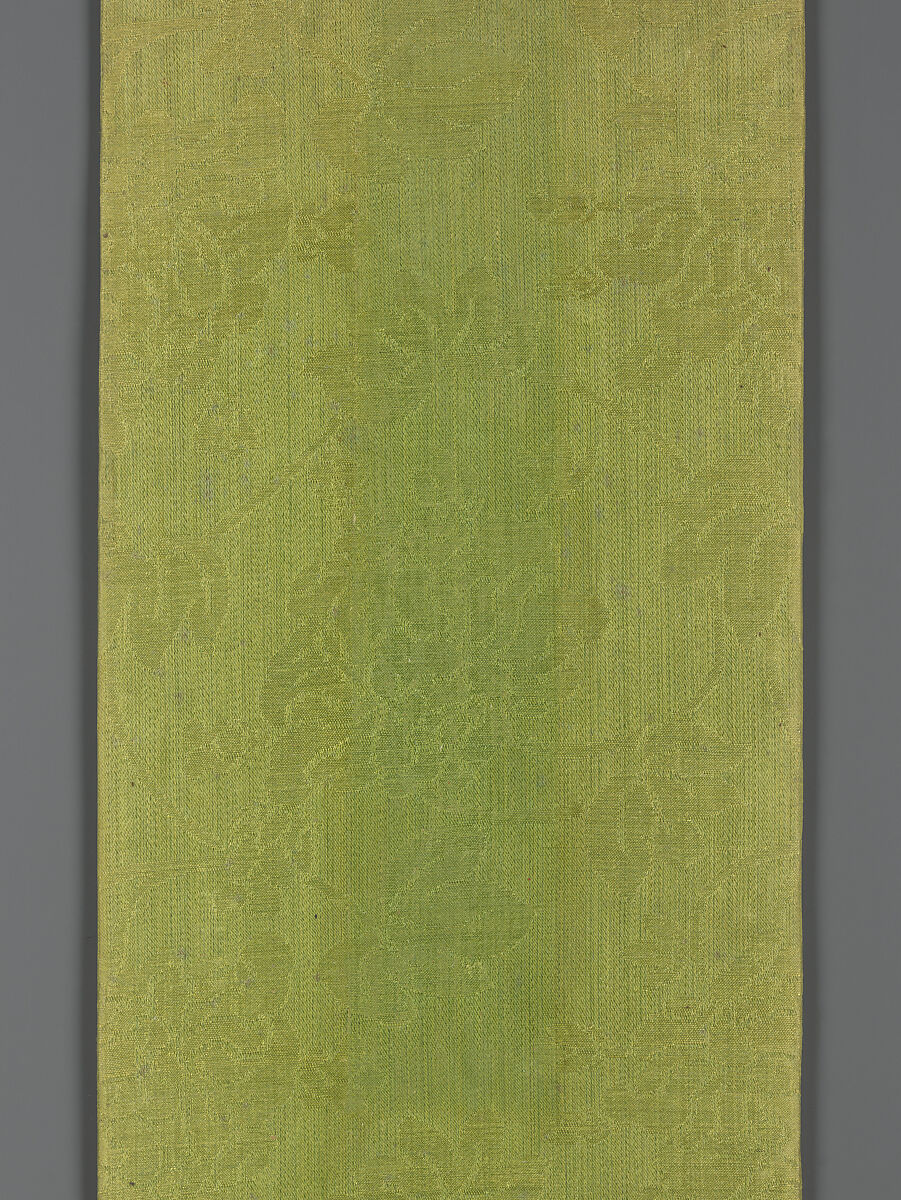 Sutra Cover with Floral Pattern of Leaves and Scrolling Stems, Silk, China