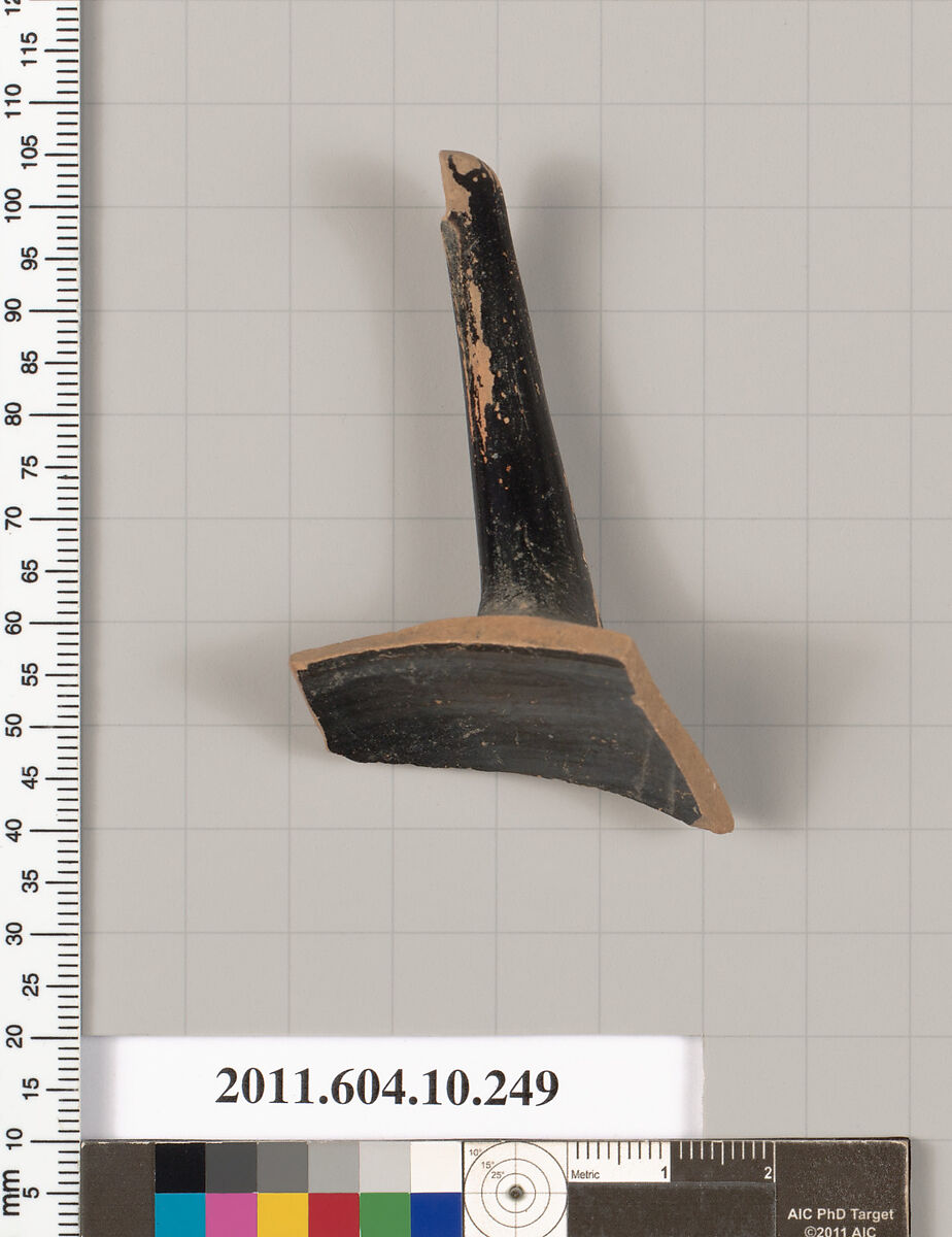 Terracotta fragment from an open shape, Terracotta, Etruscan