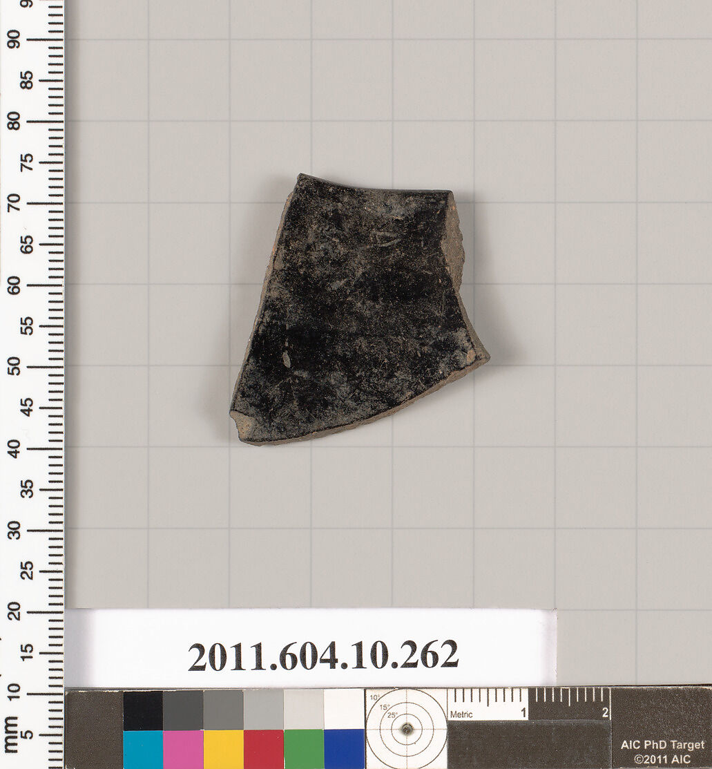 Terracotta rim fragment of an open shape, Terracotta, Etruscan