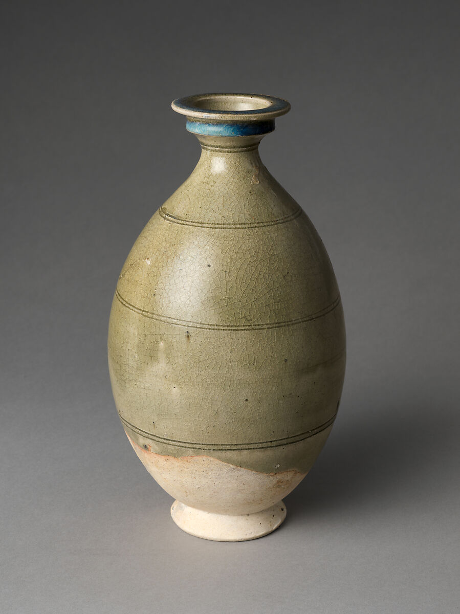 Bottle, Stoneware with incised decoration under celadon glaze, China 