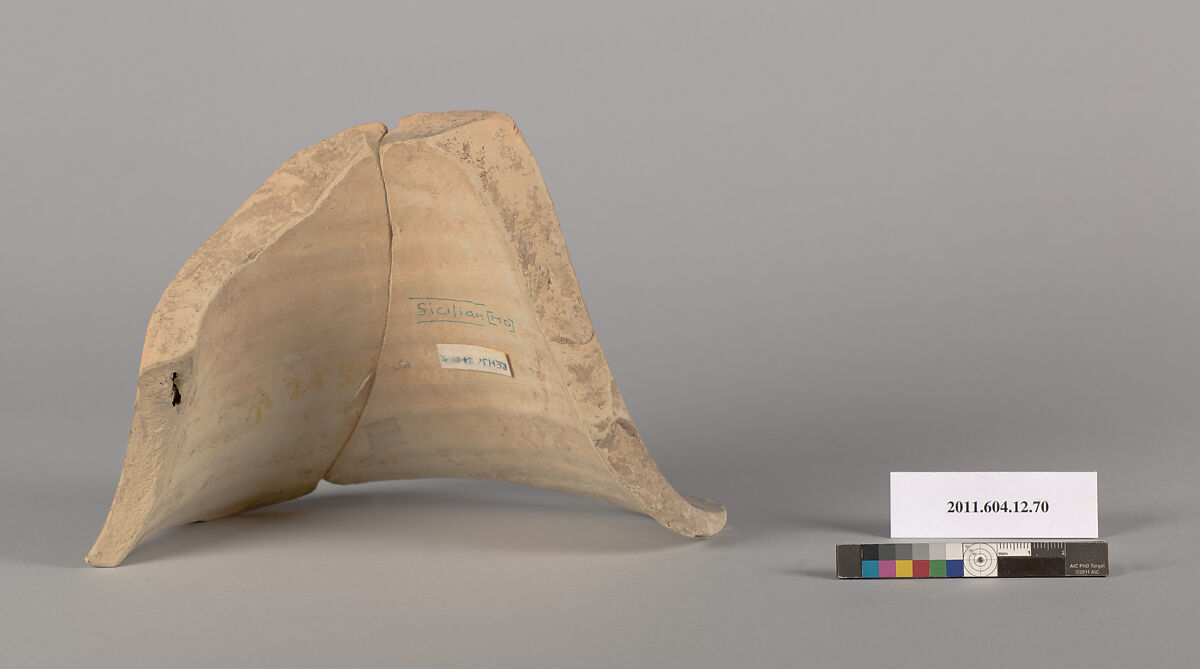 Terracotta fragment of a closed shape, Attributed as Sicilian [Martine Denoyelle], Terracotta, Greek, Sicilian