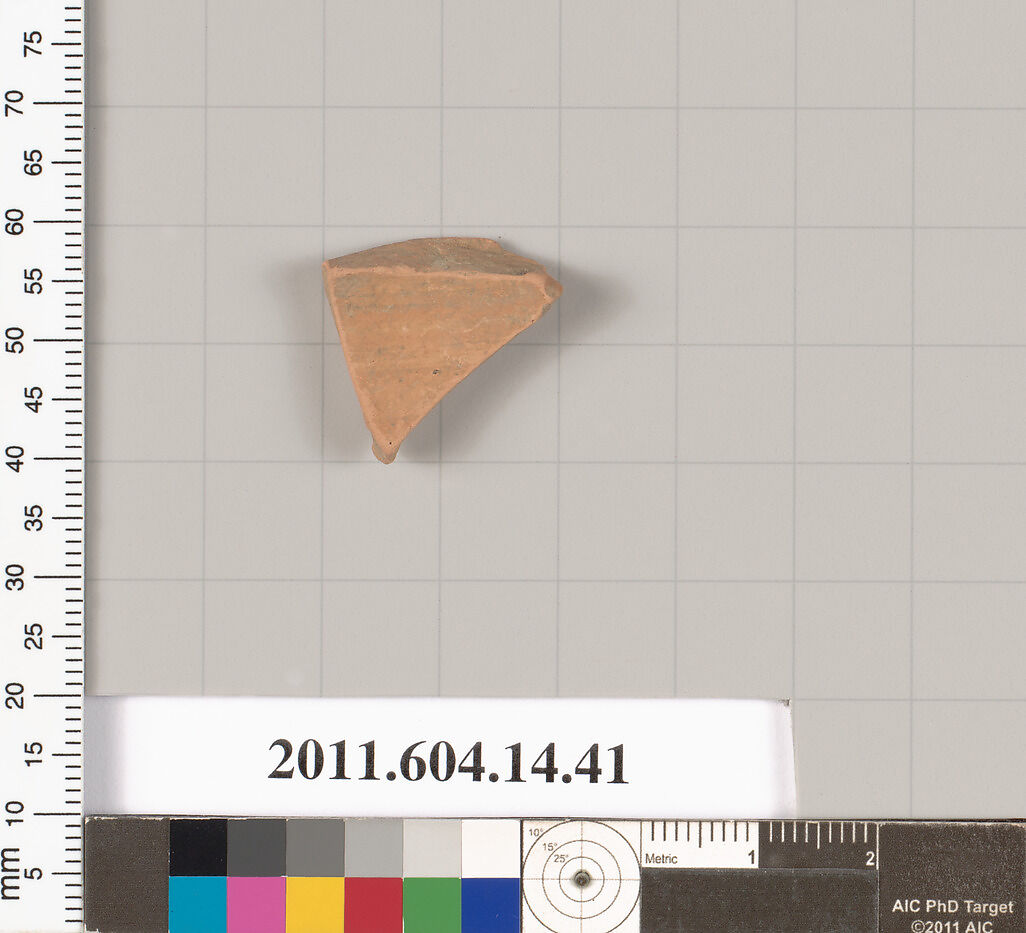 Terracotta fragment of a closed shape, Terracotta, Unknown fabric