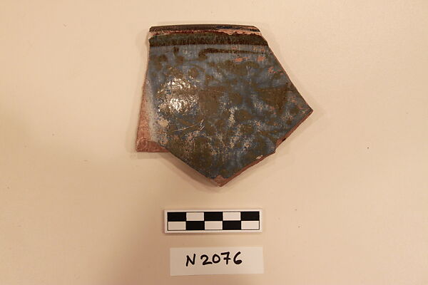 Ceramic Fragment, Stonepaste; luster-painted on transparent cobalt blue glaze