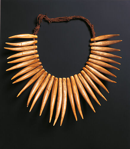 Whale tooth necklace (waseisei)