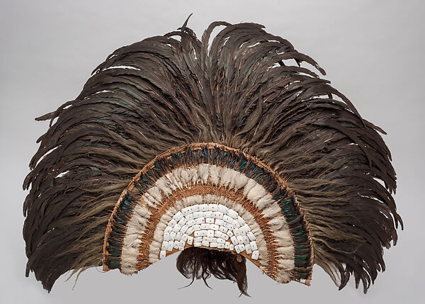 Feather headdress, Feathers (various, including jungle fowl, Pacific black duck, and lorikeet [vini kura]), shell, barkcloth, human hair, cane, fiber (various) 