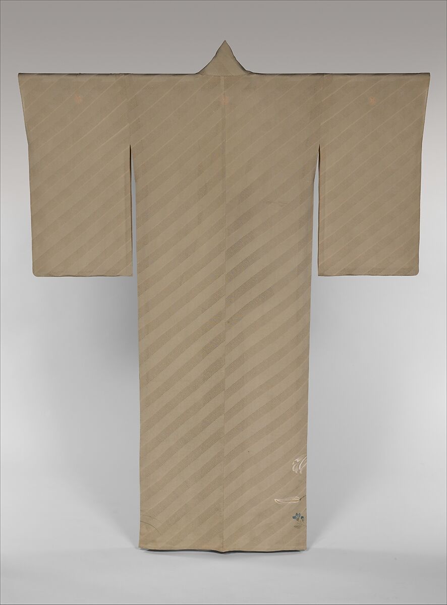 Kimono with Design of Lilies, Chinese Bellflowers, and Pinks, Figured crepe silk with woven diagonal fret pattern; hand-painted with gold accents, embroidered crest, Japan