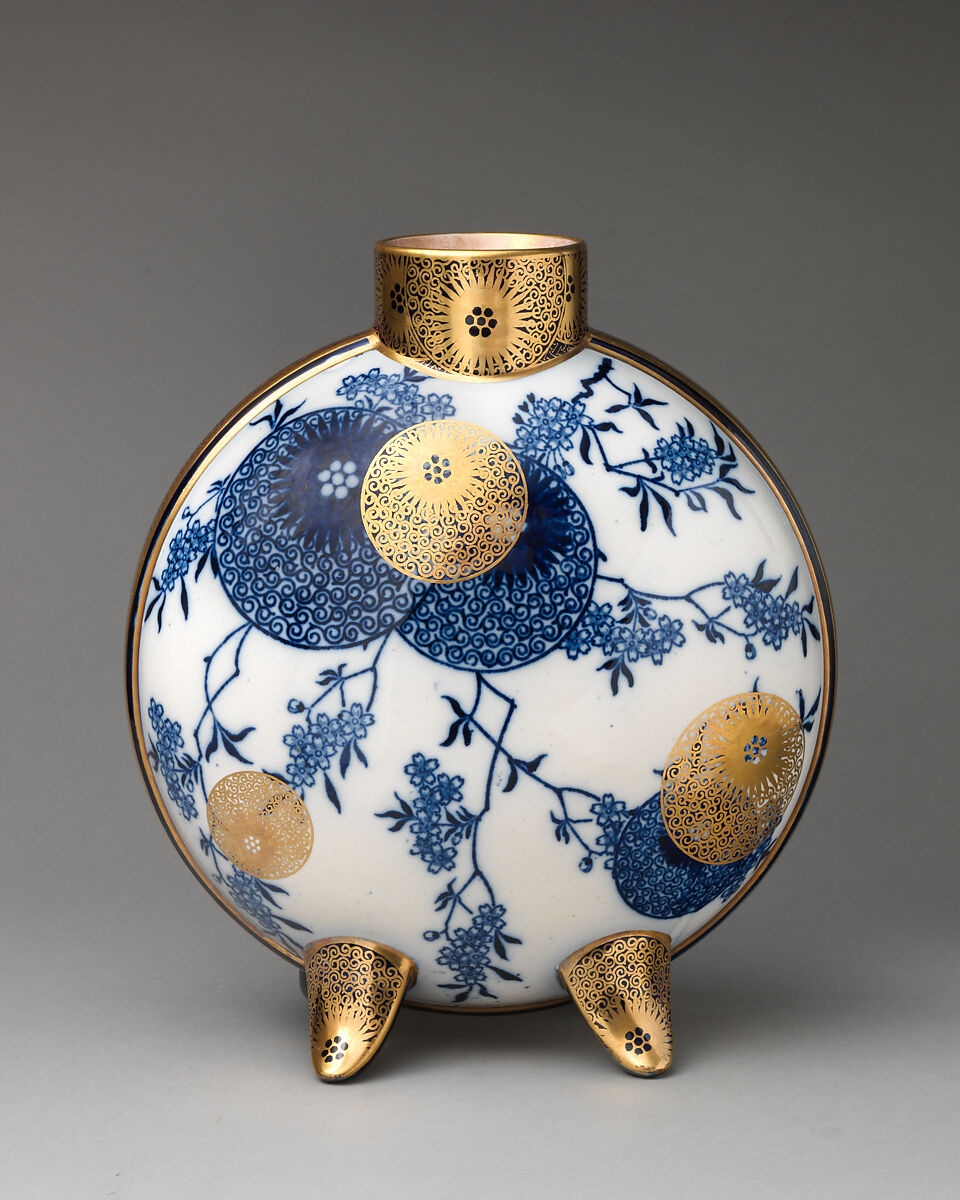 Moon flask, Doulton Manufactory (British), Lead-glazed earthenware, transfer-printed and gilt, British, Lambeth, London 