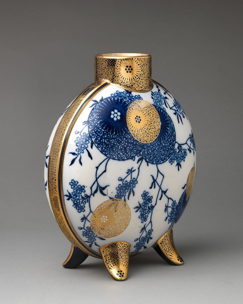 Moon flask, Doulton Manufactory (British), Lead-glazed earthenware, transfer-printed and gilt, British, Lambeth, London