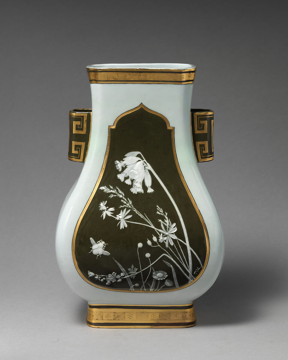 Vase, Minton(s) (British, Stoke-on-Trent, 1793–present), Porcelain, decorated with pâte-sur-pâte technique, British, Stoke-on-Trent, Staffordshire 