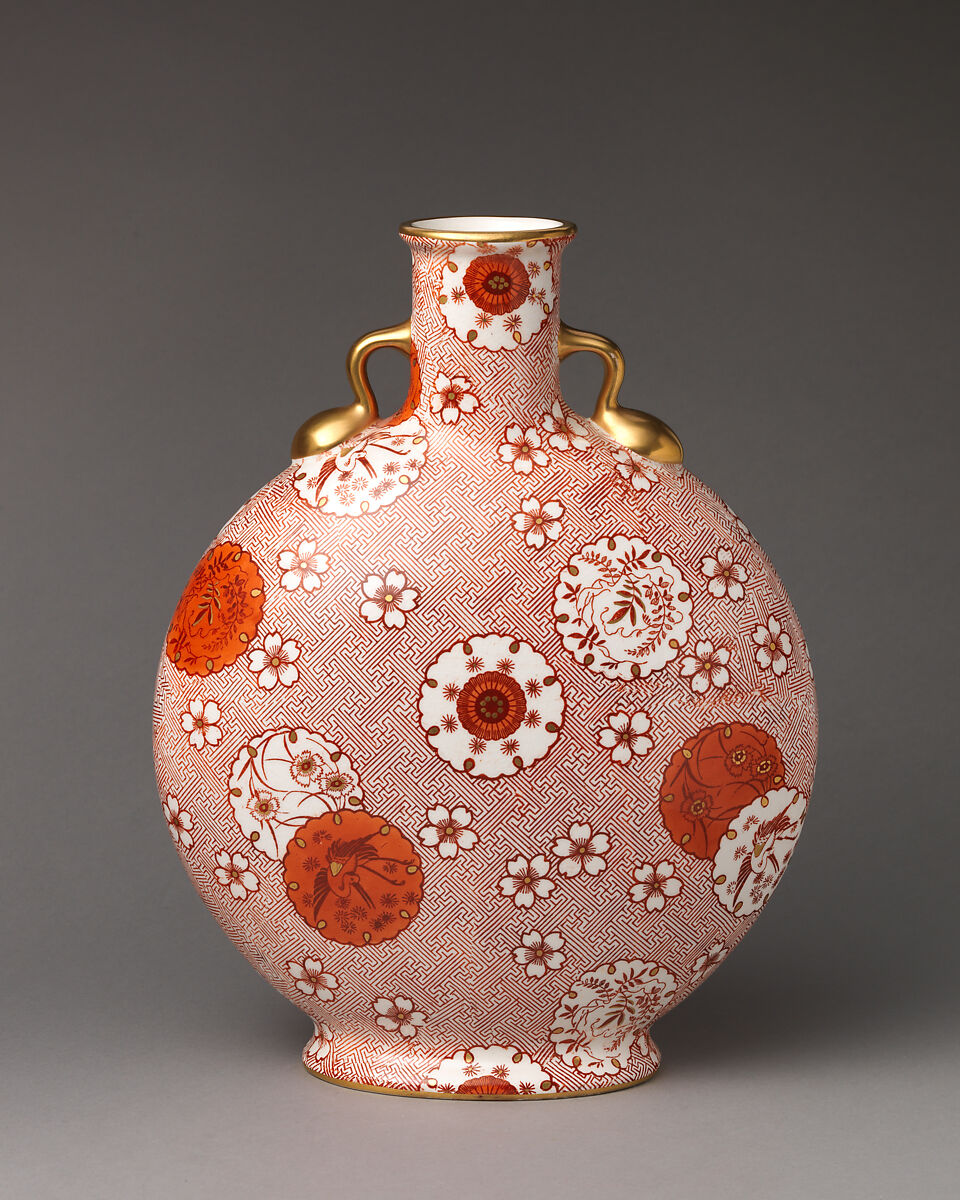 Red and white floral pattern moon flask, Minton(s) (British, Stoke-on-Trent, 1793–present), Bone china, British, Stoke-on-Trent, Staffordshire 