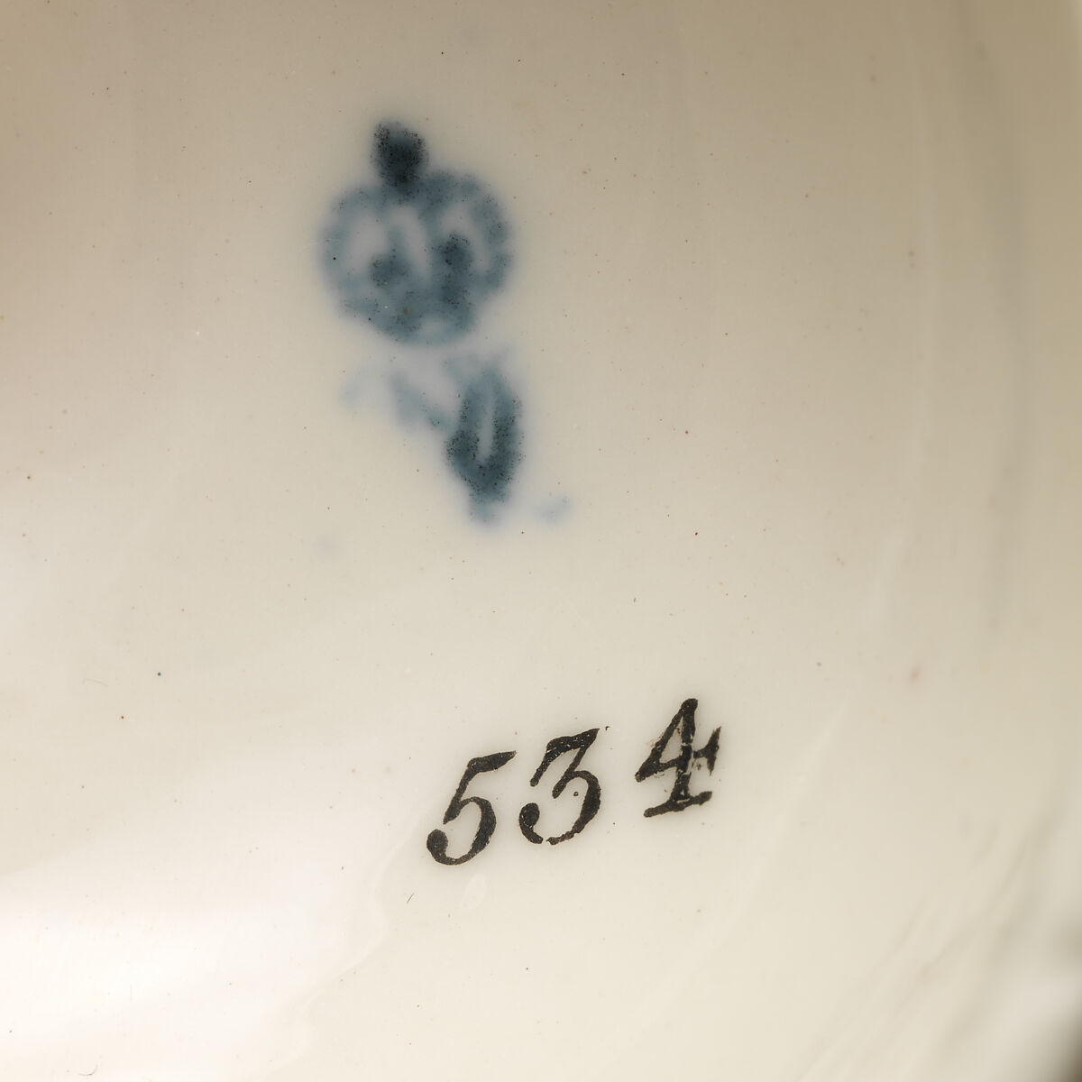 "Alhambra" vase with lid, Crown Derby (British, 1750–present), Porcelain with enamel decoration and gilding, British, Derby