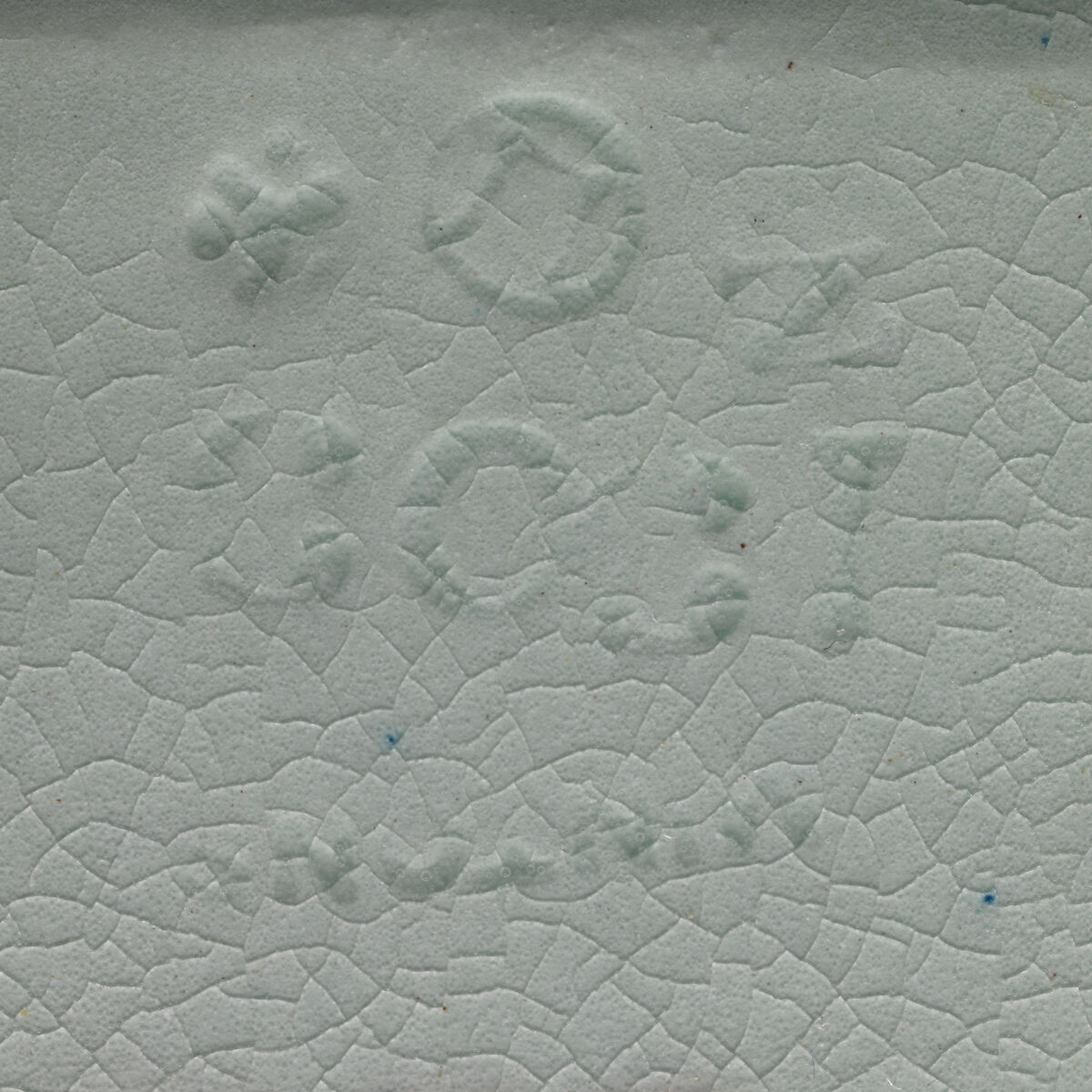 Pilgrim flask with botanical spray and butterfly, Minton(s) (British, Stoke-on-Trent, 1793–present), Earthenware, British, Stoke-on-Trent, Staffordshire