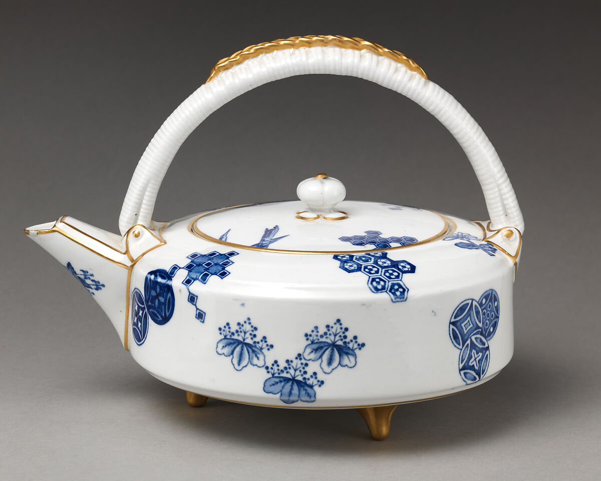 Teapot with fixed handle, Worcester factory (British, 1751–2008), Bone china, British, Worcester 