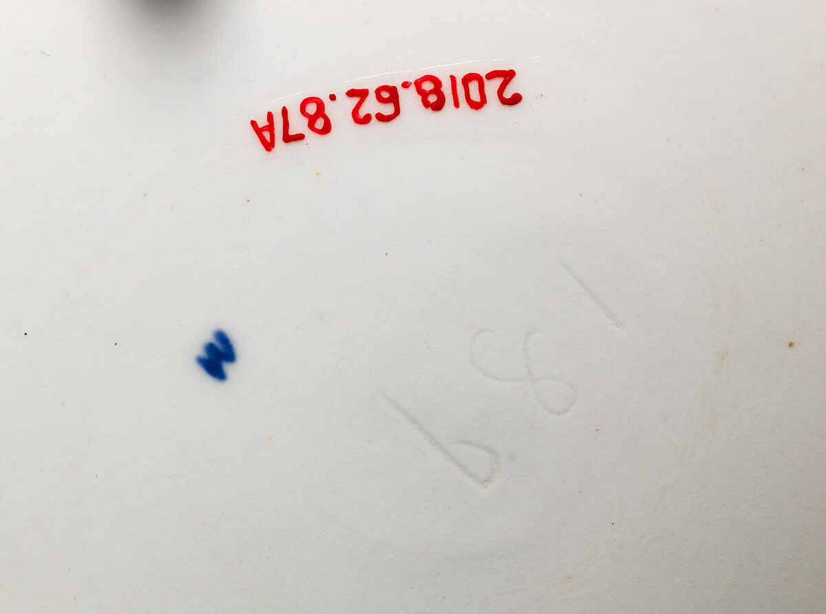 Teapot with fixed handle, Worcester factory (British, 1751–2008), Bone china, British, Worcester