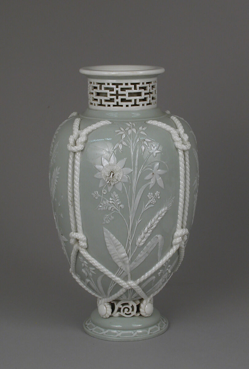 Vase with rope and wheat decoration, Minton(s) (British, Stoke-on-Trent, 1793–present), Bone china, British, Stoke-on-Trent, Staffordshire