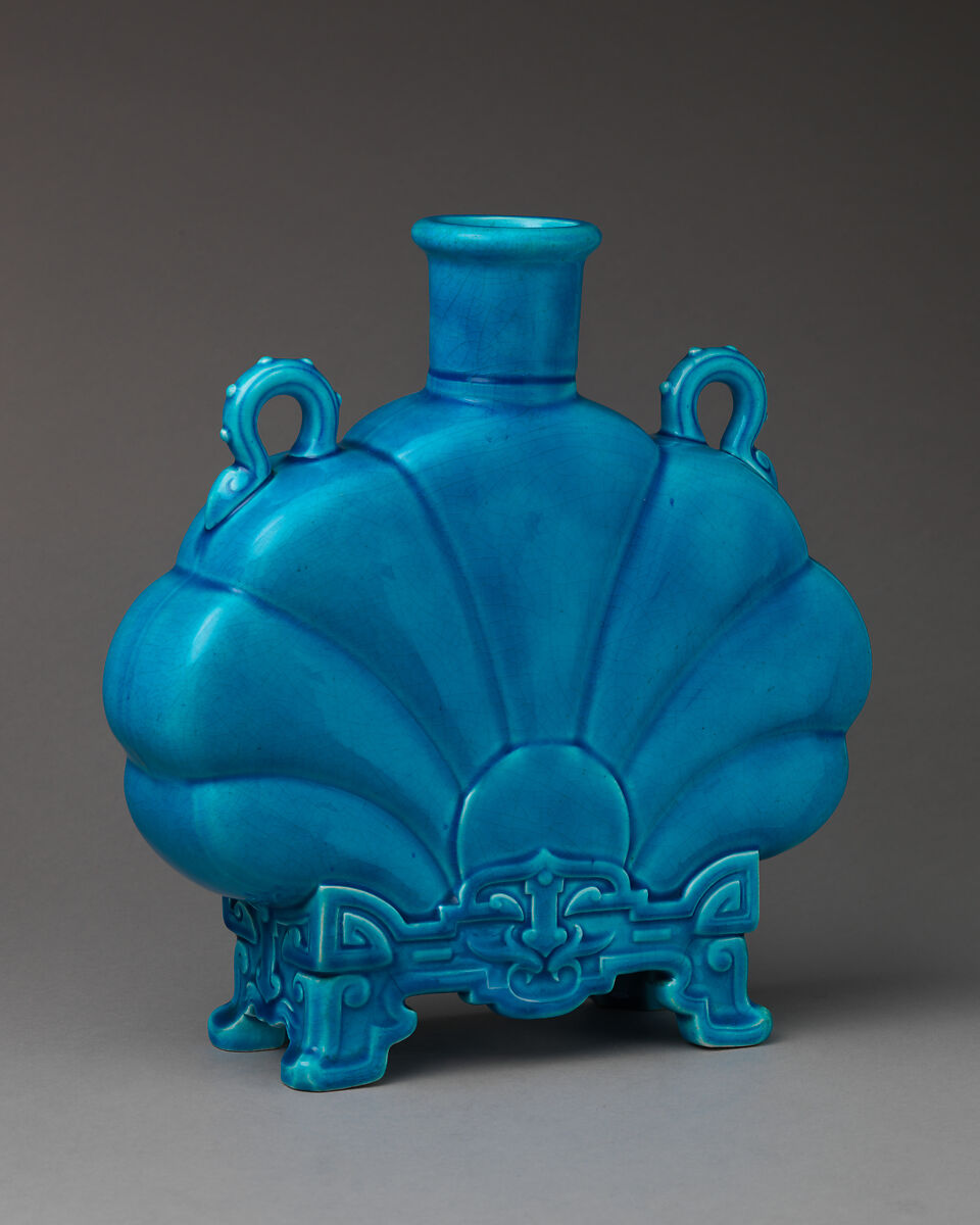 Fan-shape 'Persian' bottle with handles (one of a pair), Minton(s) (British, Stoke-on-Trent, 1793–present), Lead-glazed earthenware ("Minton's Majolica"), British, Stoke-on-Trent, Staffordshire