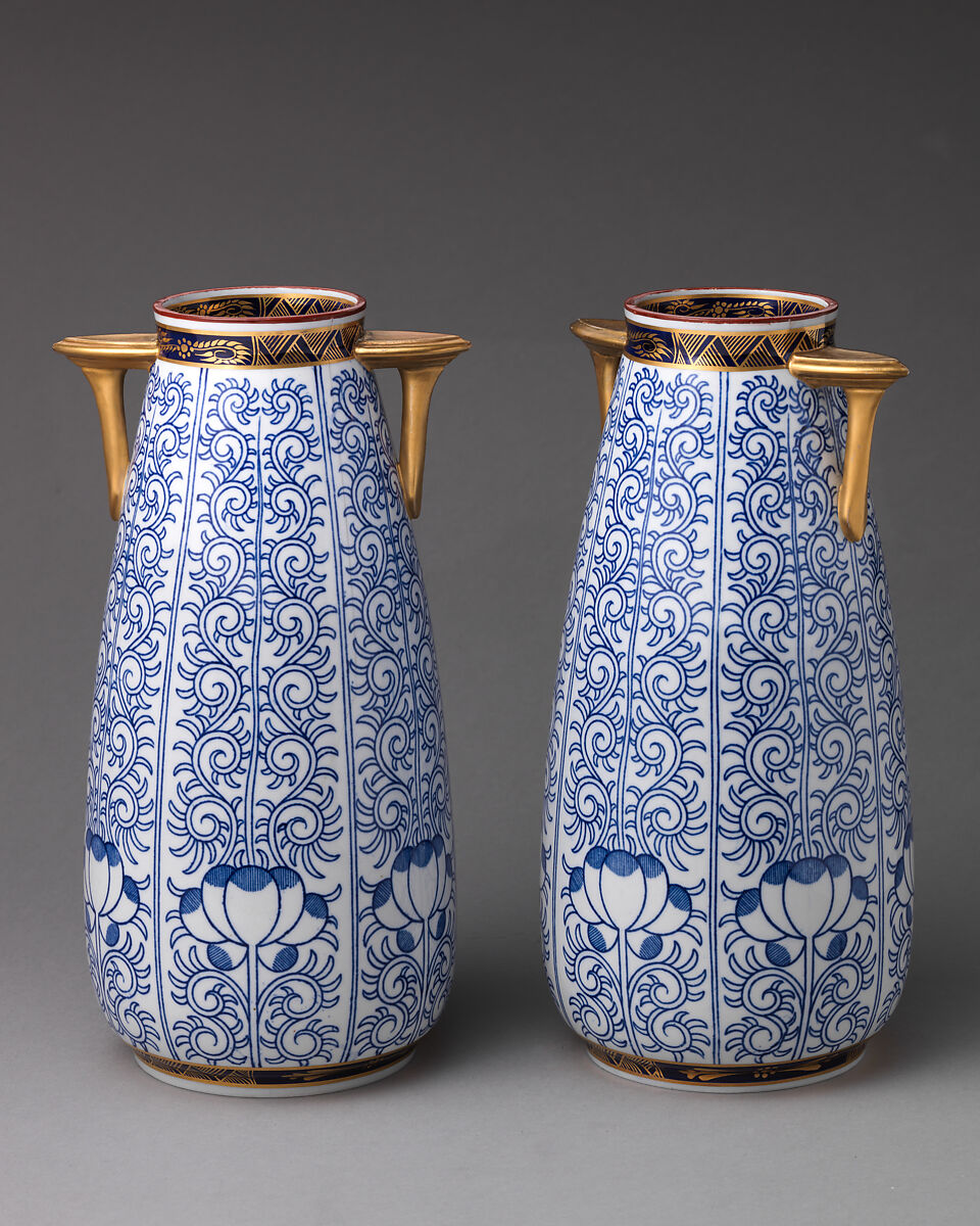 Vase (one of a pair), Worcester factory (British, 1751–2008), Porcelain, British, Worcester