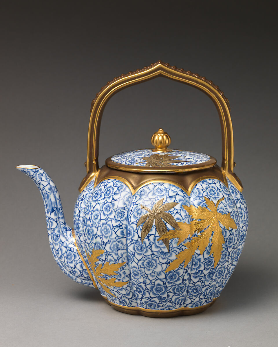 Teapot with fixed handle, Worcester factory (British, 1751–2008), Bone china, British, Worcester 