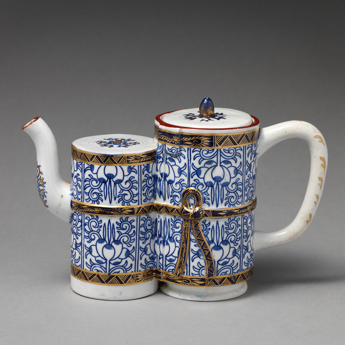 Teapot with double bamboo body, Worcester factory (British, 1751–2008), Porcelain with underglaze blue and gilding, British, Worcester 