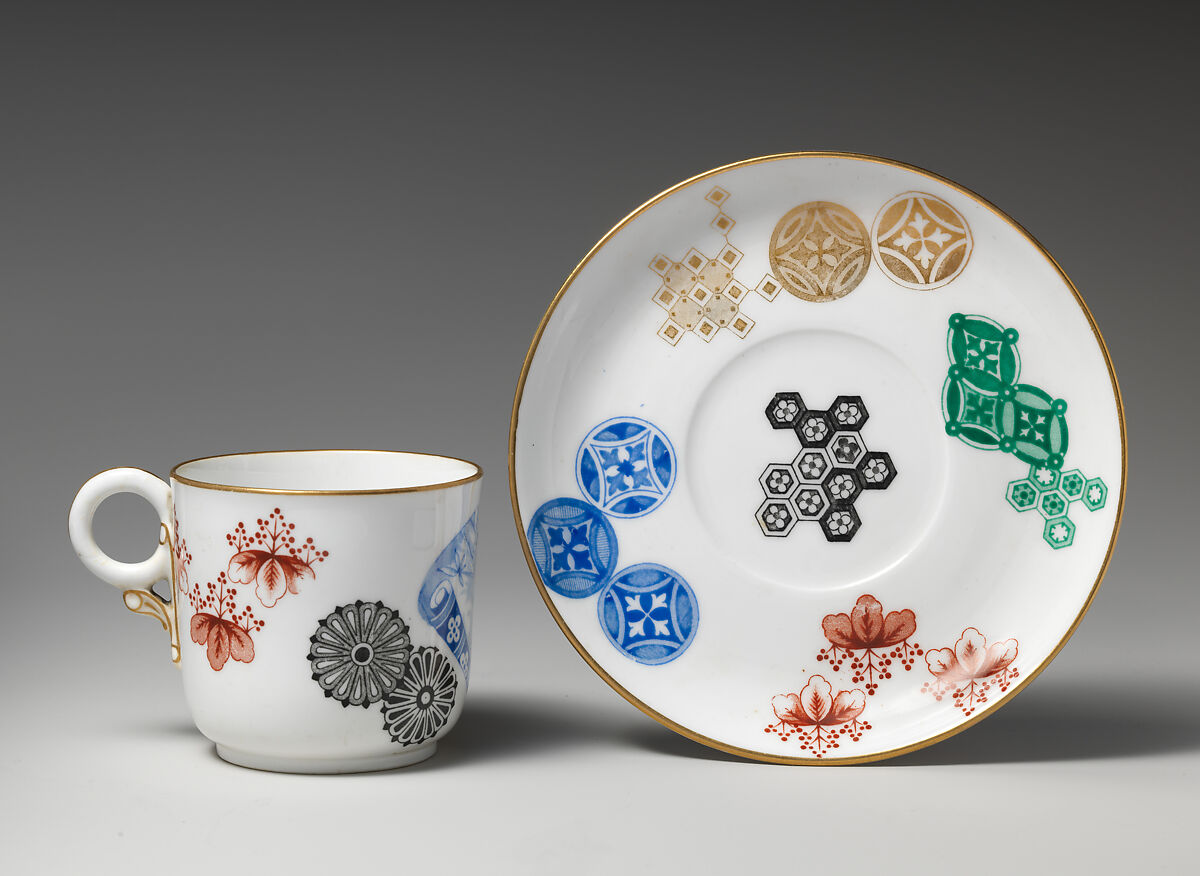 Saucer, Worcester factory (British, 1751–2008), Bone china, British, Worcester