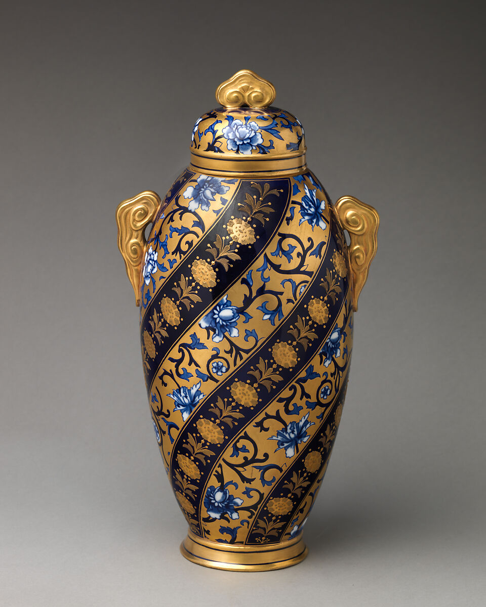 Urn with lid, Coalport (British, ca. 1799–1926), Porcelain, British, Coalport