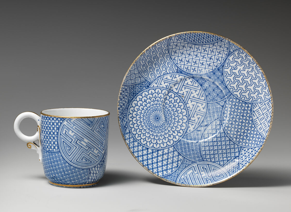 Saucer, Worcester factory (British, 1751–2008), Bone china, British, Worcester