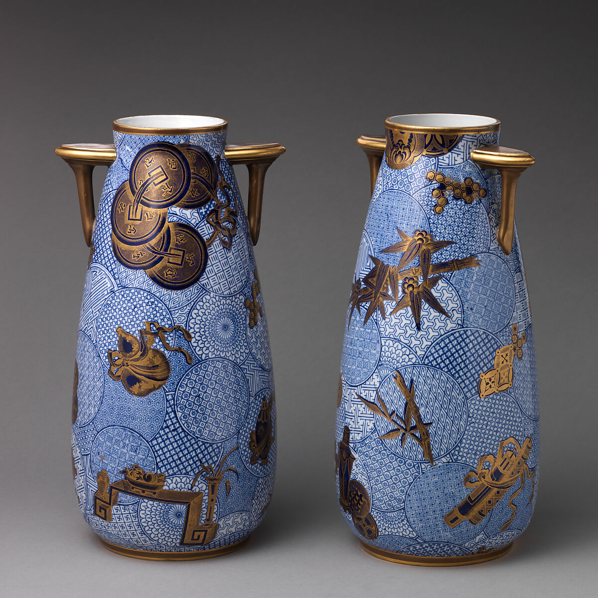 Vase (one of a pair), Worcester factory (British, 1751–2008), Bone china, British, Worcester