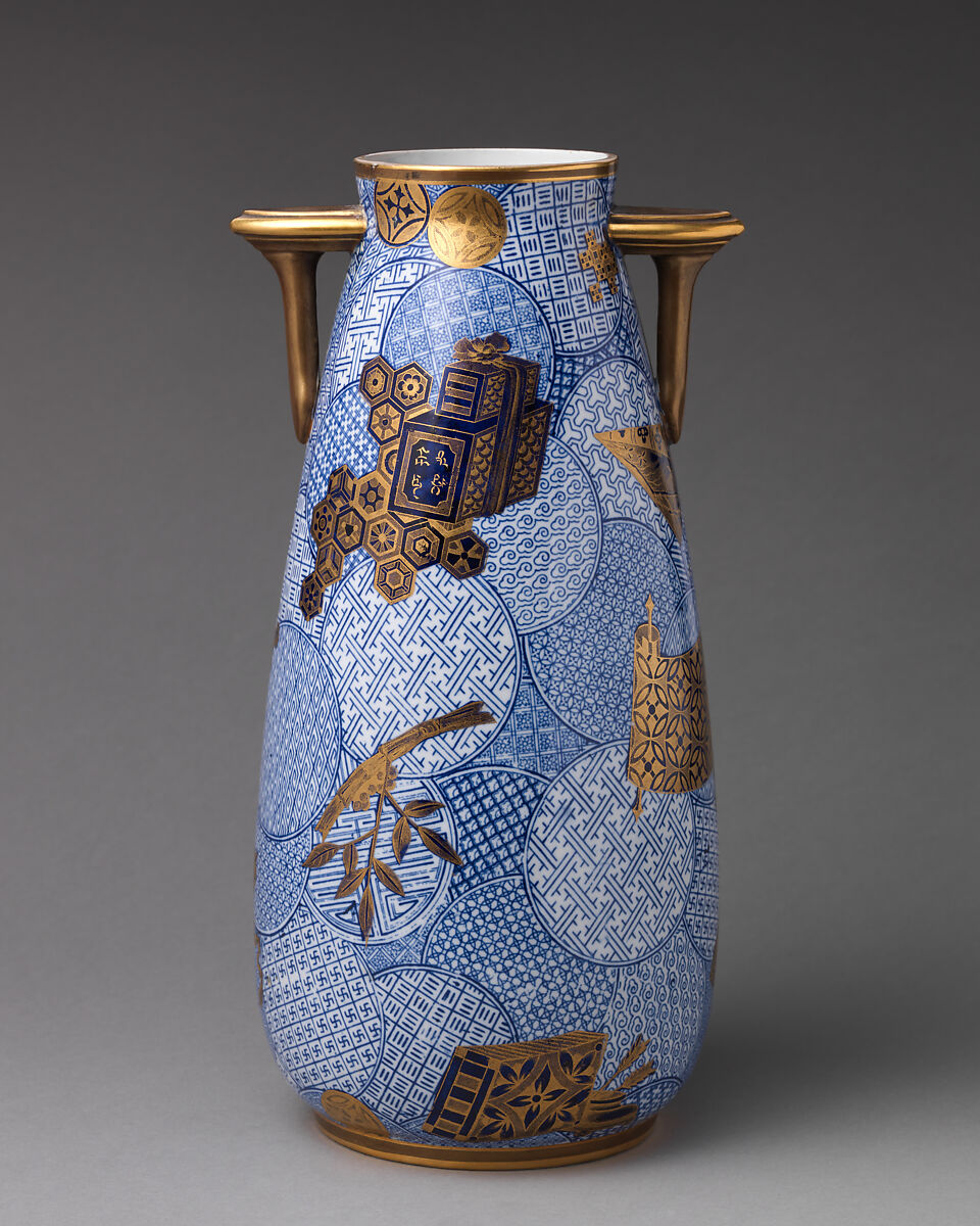 Vase (one of a pair), Worcester factory (British, 1751–2008), Bone china, British, Worcester