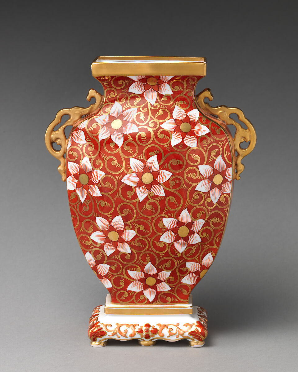 Vase (one of a pair), Copeland (British, 1833–1970), Bone china with enamel decoration and gilding, British, Stoke-on-Trent 