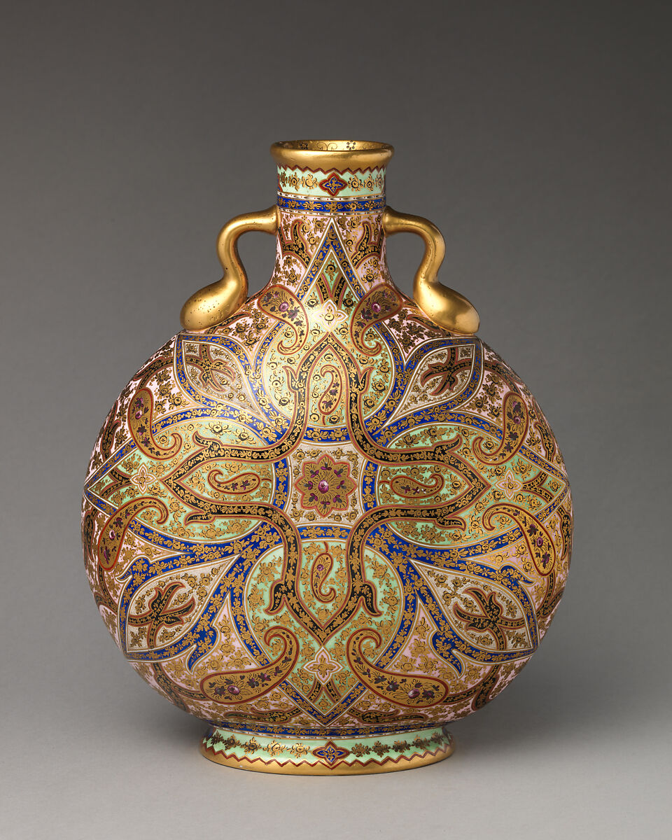 Moon flask with paisley motif, Coalport (British, ca. 1799–1926), Bone china with enamel decoration and gilding, British, Coalport 