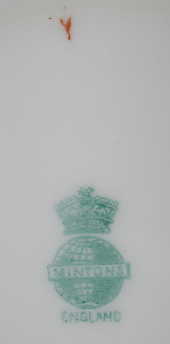 Vase, Minton(s) (British, Stoke-on-Trent, 1793–present), Bone china with enamel decoration and gilding, British, Stoke-on-Trent, Staffordshire