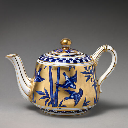 Tea pot (part of a service)