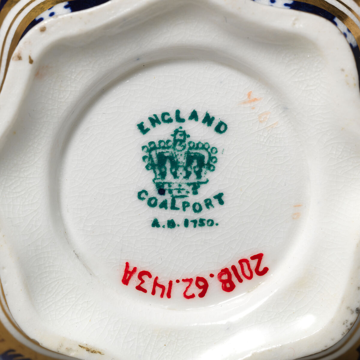 Small teapot, Coalport (British, ca. 1799–1926), Porcelain, British, Coalport