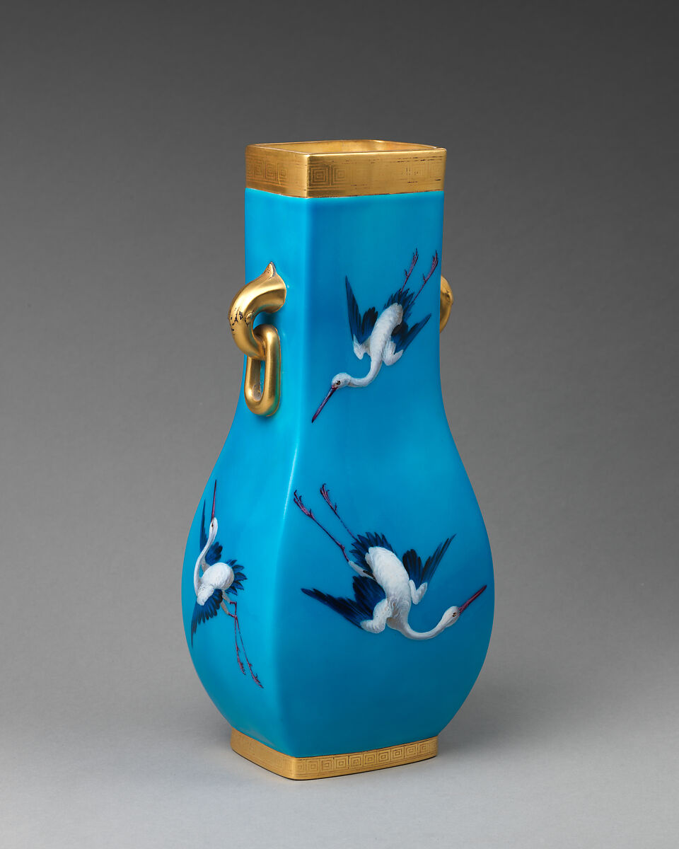 Vase with crane motifs and ring handles, Minton(s) (British, Stoke-on-Trent, 1793–present), Bone china, British, Stoke-on-Trent, Staffordshire