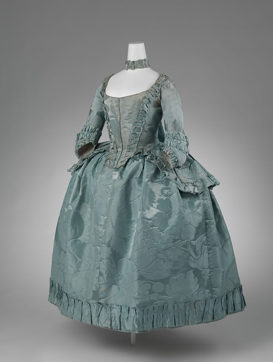 Pet-en-l'air robe, silk, British