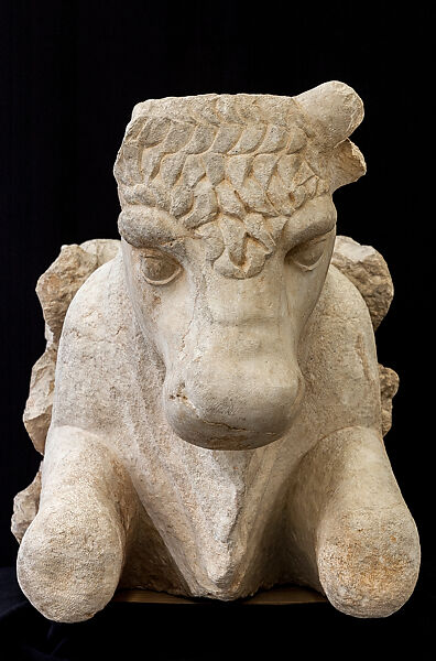 Bull protome, Limestone 