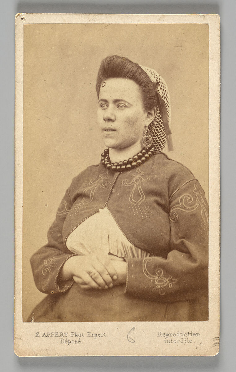 [Member of the Paris Commune: Angeline [Angelina Courcelles], cantinière, à perpétuité, pillage et incendie], Ernest Eugène Appert (French, 1831–1891), Albumen silver print 