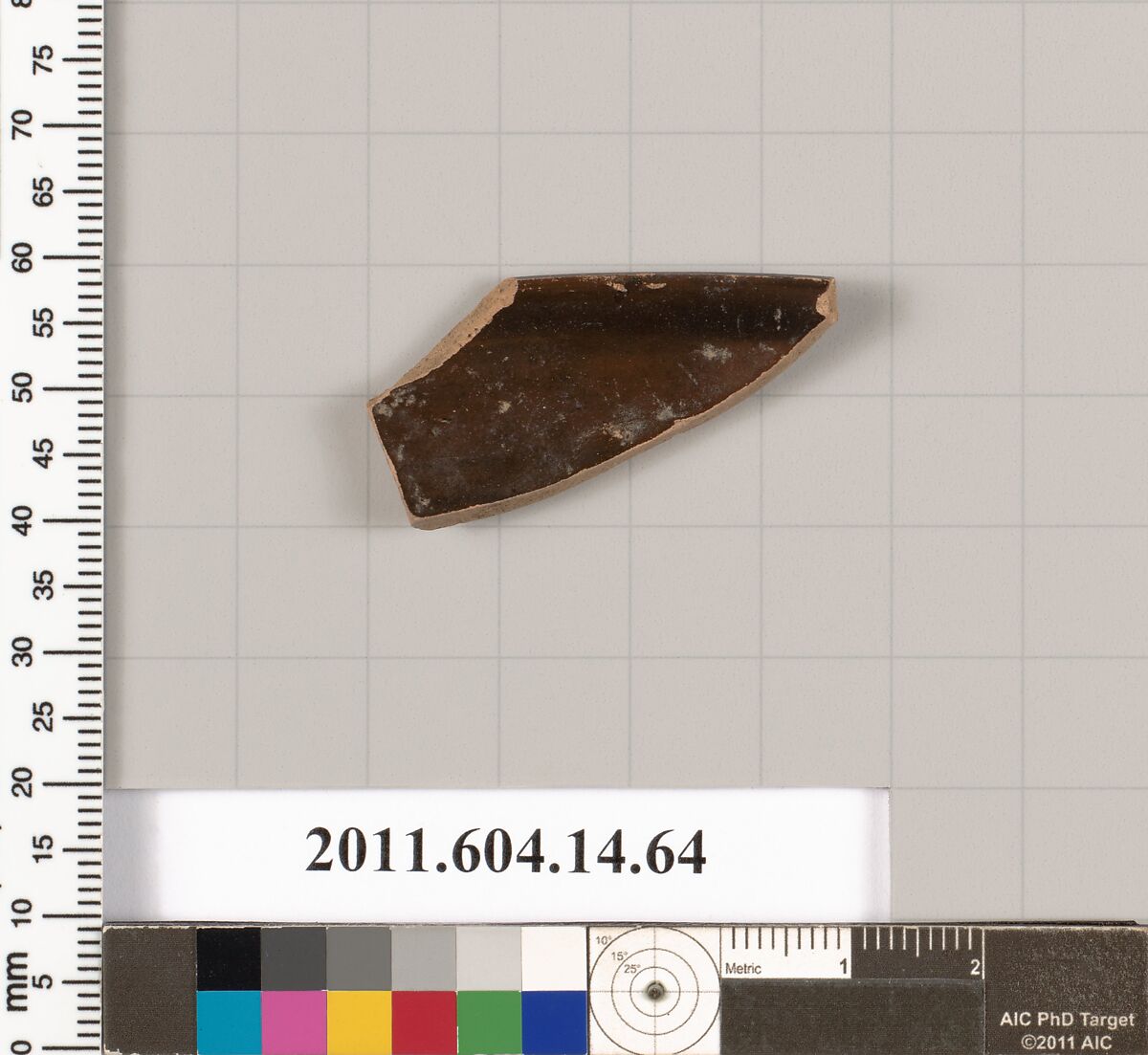 Terracotta rim fragment of a kylix (drinking cup), Terracotta, Unknown fabric