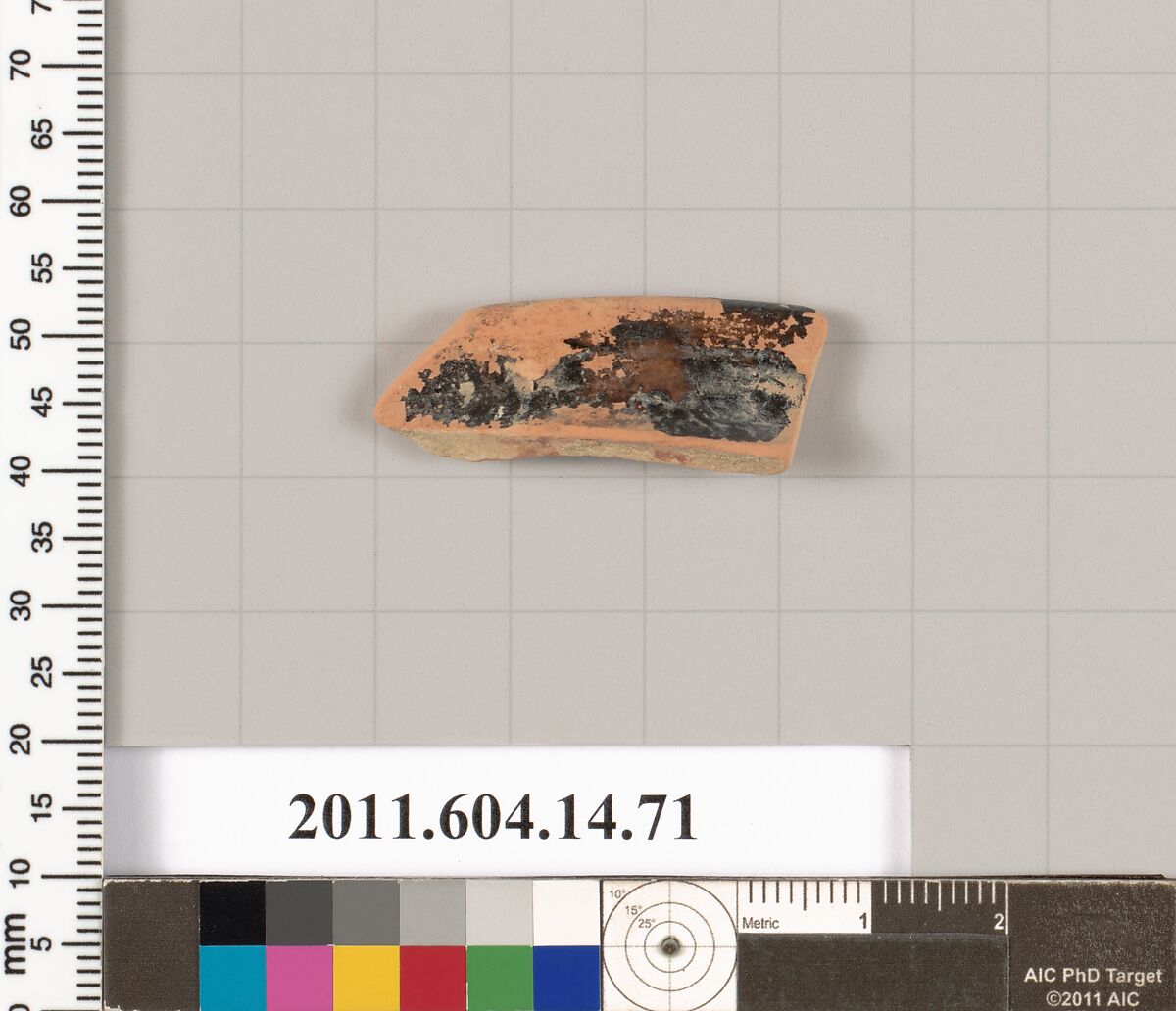 Terracotta rim fragment of a kylix (drinking cup)?, Terracotta, Unknown fabric