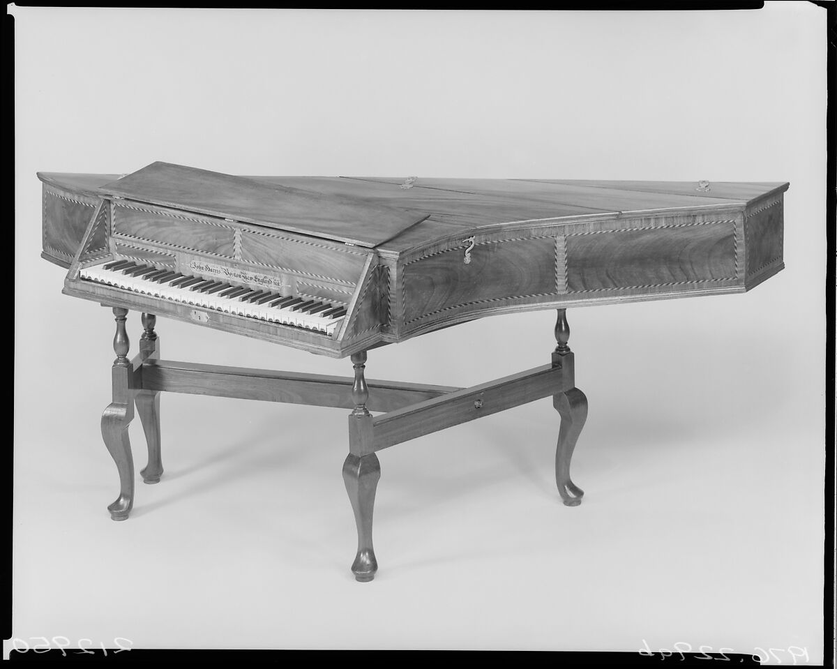 Bentside spinet, John Harris (active ca. 1730–69), Mahogany, mahogany veneer, white oak,
birch, maple, cherry, white cedar, white pine, American