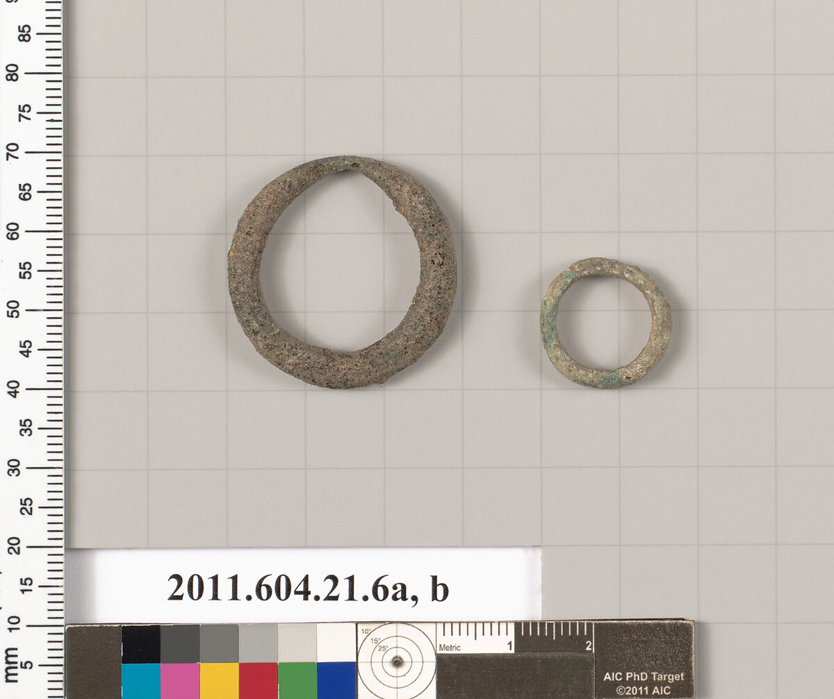Bronze rings, Bronze