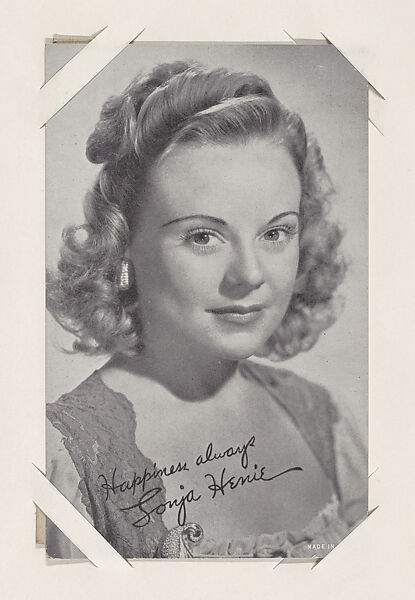 Sonja Henie from Movie Stars Exhibit Cards series (W401), Commercial photolithograph 