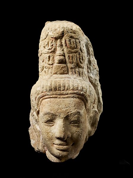 Head of Bodhisattva Maitreya, Limestone, Central Thailand 